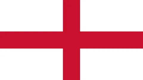 山东泰山客场力克梅州客家，4-3逆转续写不败传奇